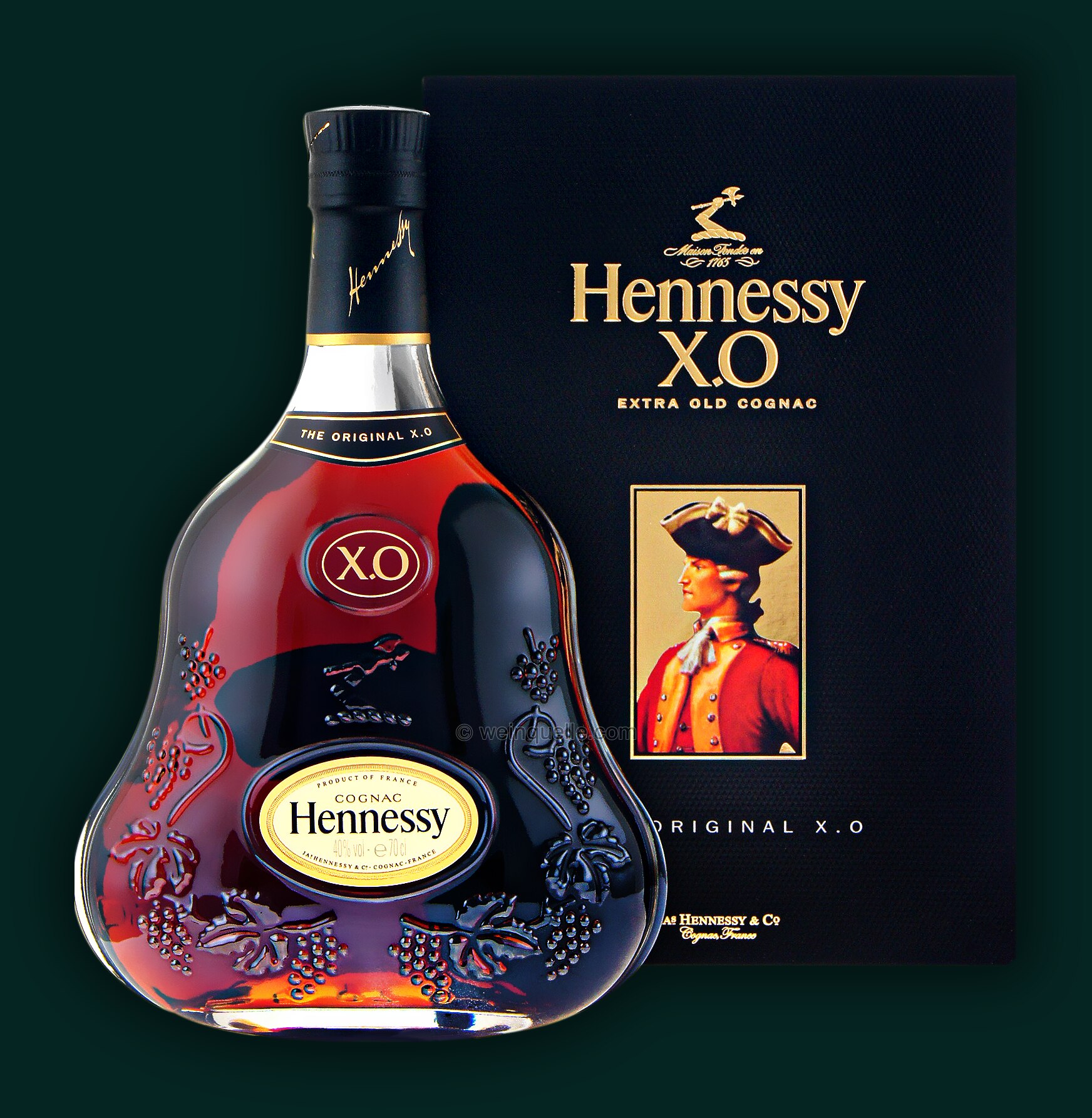 Hennessy cognac цена. Коньяк Хеннесси Иксо. Хеннесси XO 50 мл. Hennessy XO Extra old Cognac. Hennessy XO Silver.